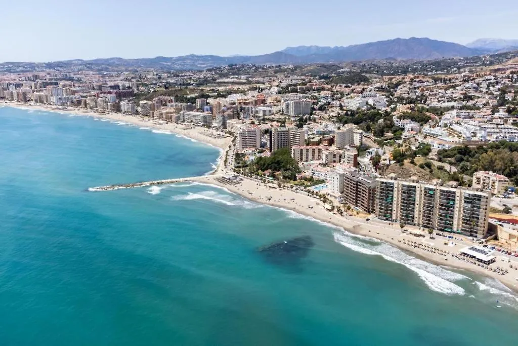 פואנגירולה Paradise Suites Buenavista Beach 0*,  ספרד